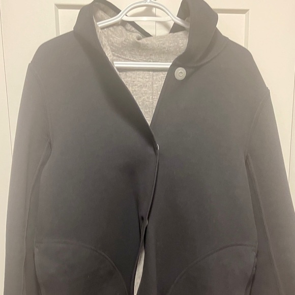 Lululemon Reversible Coat - Picture 1 of 3